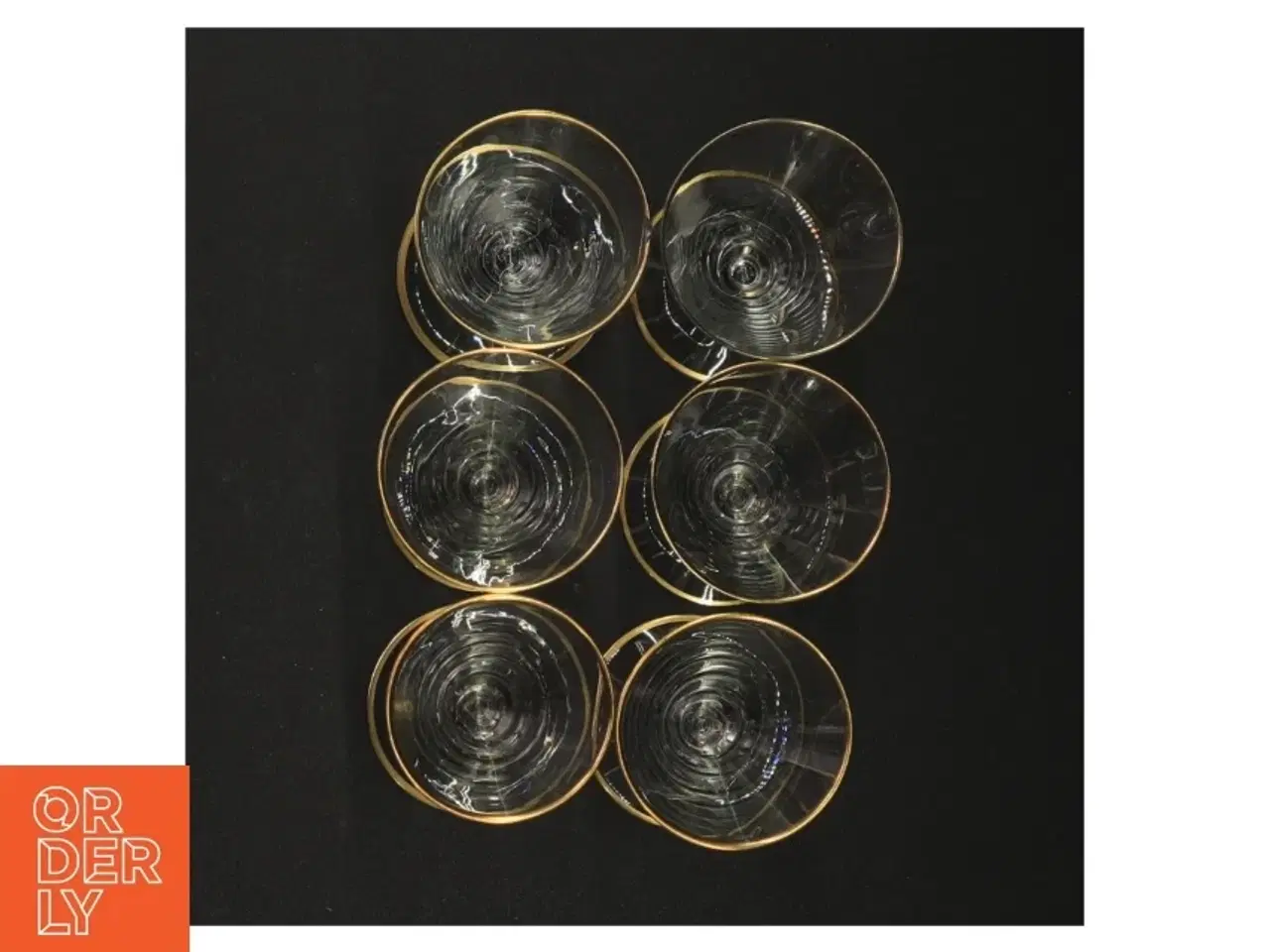 Billede 4 - Vintageglas med guldkant (str. 8 x 5 cm)