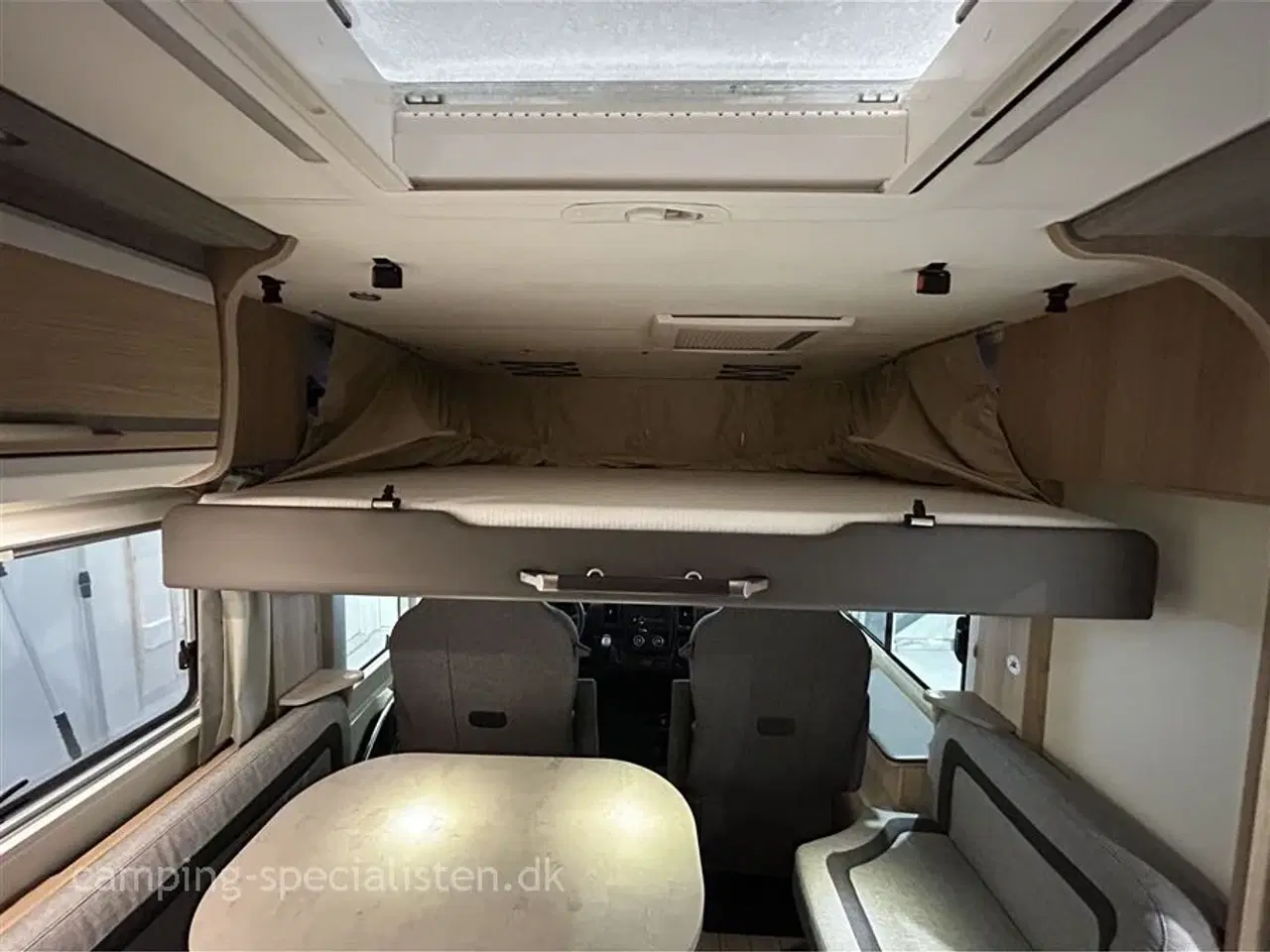 Billede 10 - 2018 - Knaus Sky I 700 LX   Knaus Sky I 700 LX model 2018 - kan nu ses hos Camping-Specialisten.dk
