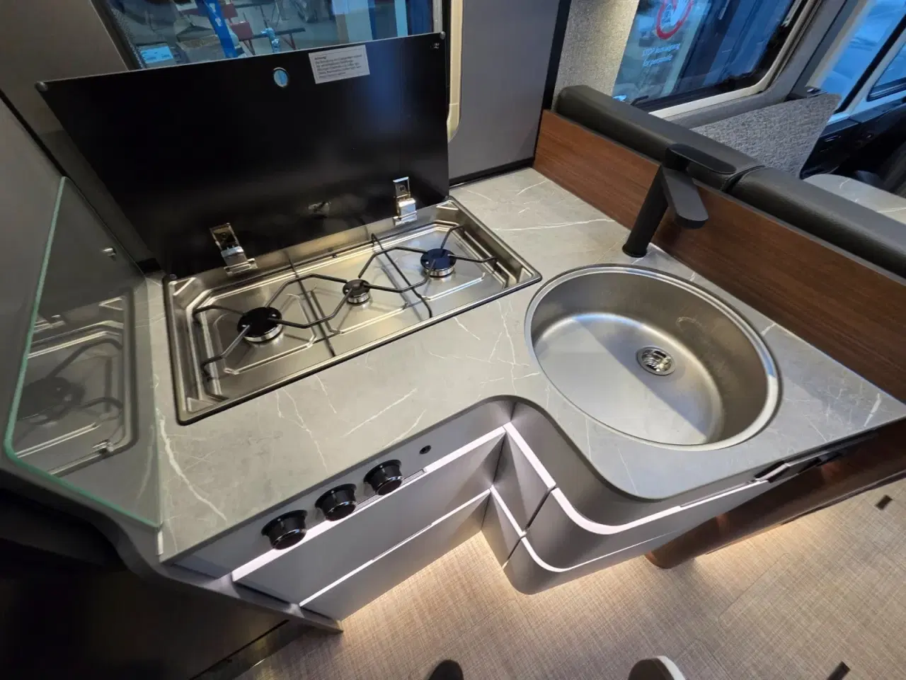 Billede 16 - Hymer B-MC I600 2,0 CDi 170 aut.