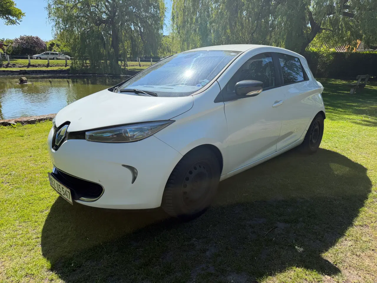 Billede 1 - Renault Zoe 2014 – Elbil med købt batteri – Nysyne