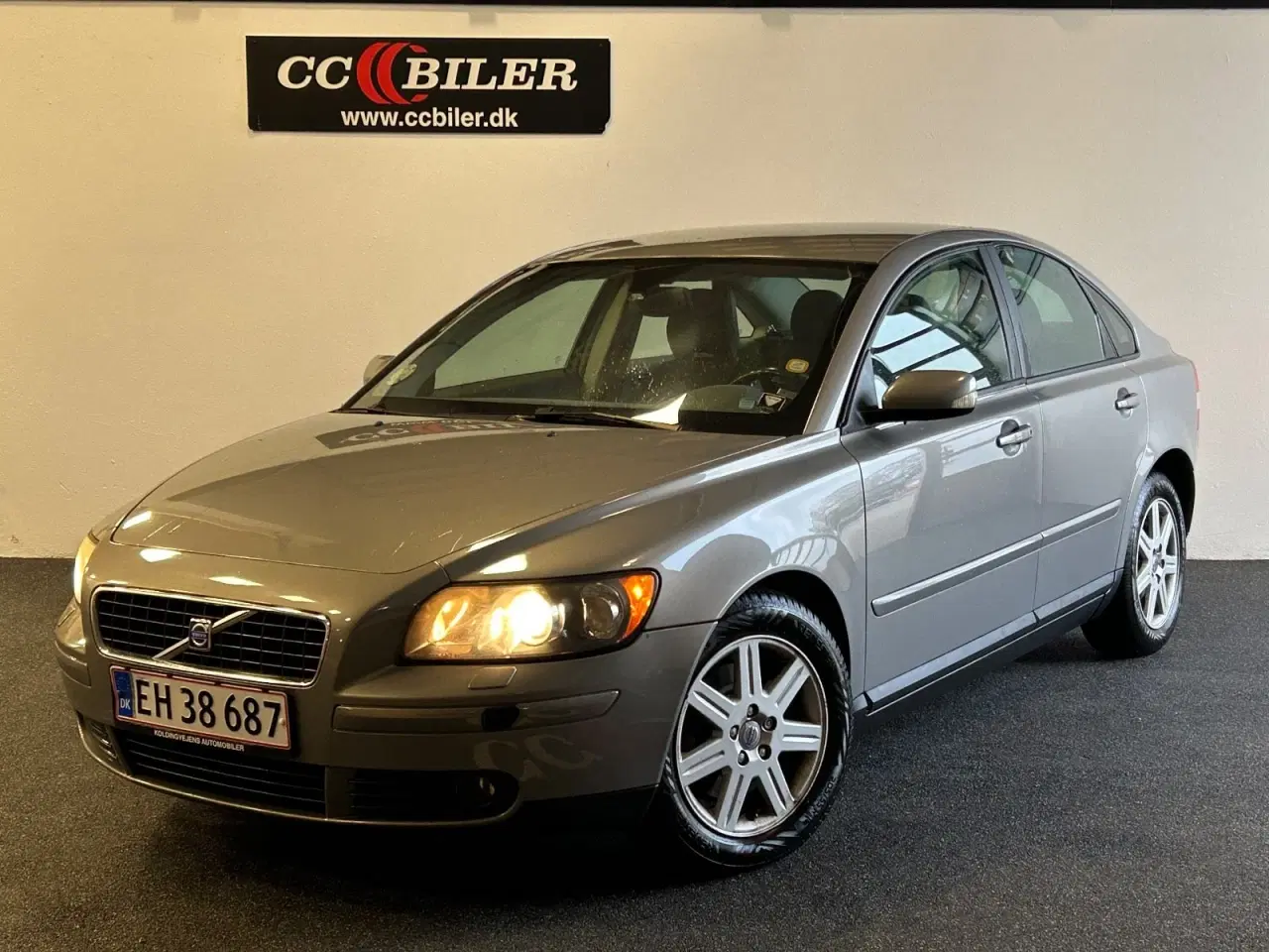 Billede 1 - Volvo S40 2,4 Momentum aut.