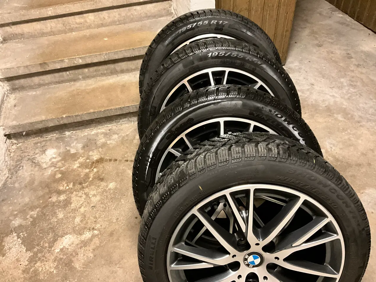 Billede 8 - 4 stk. Vinterdæk på originale 17” BMW alufælge 