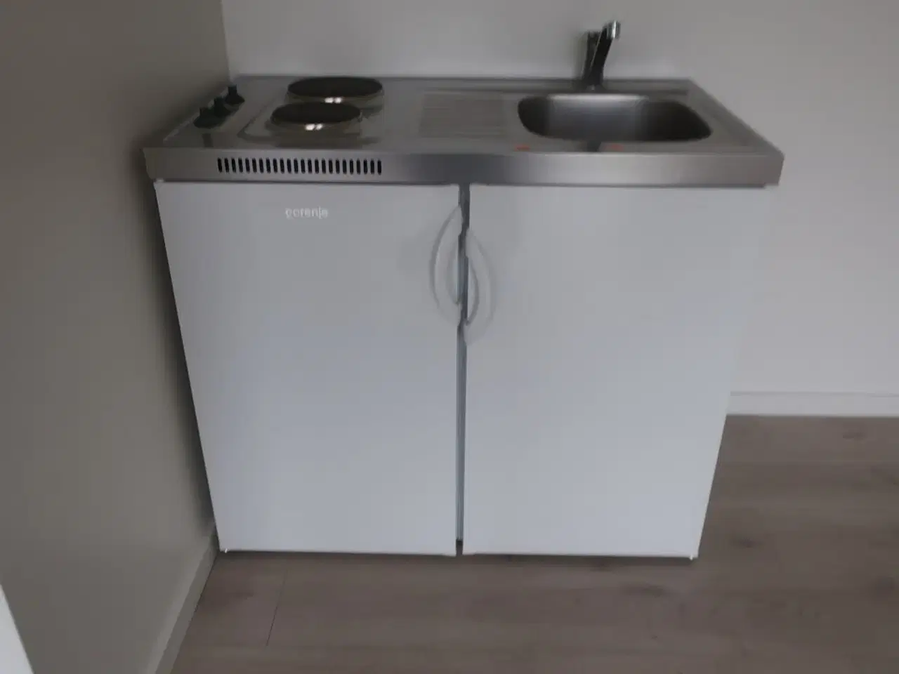 Billede 1 - Minikøkken GORENJE 100x60x88