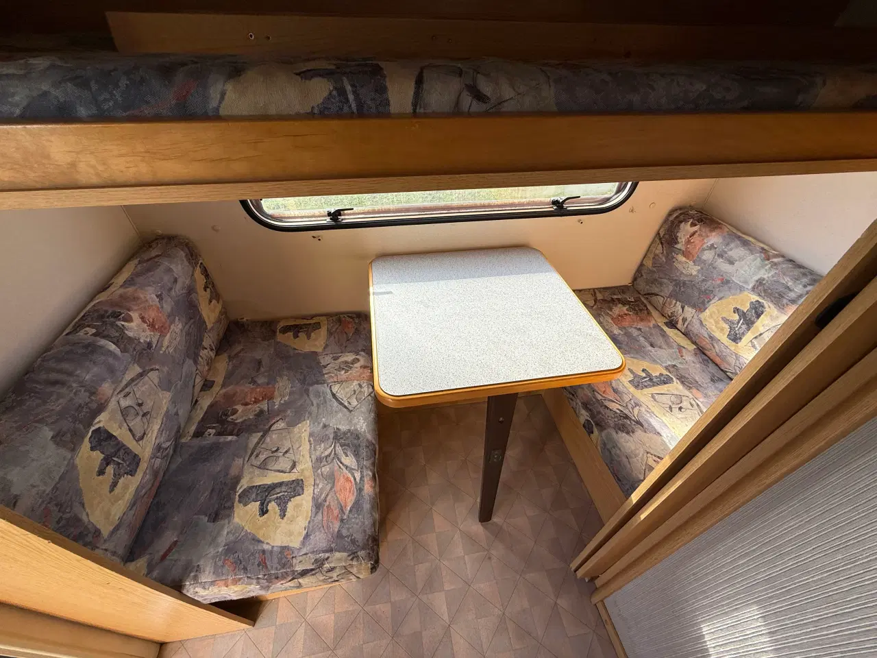 Billede 8 - 1995 knaus 395 køje. Afhentningstilbud