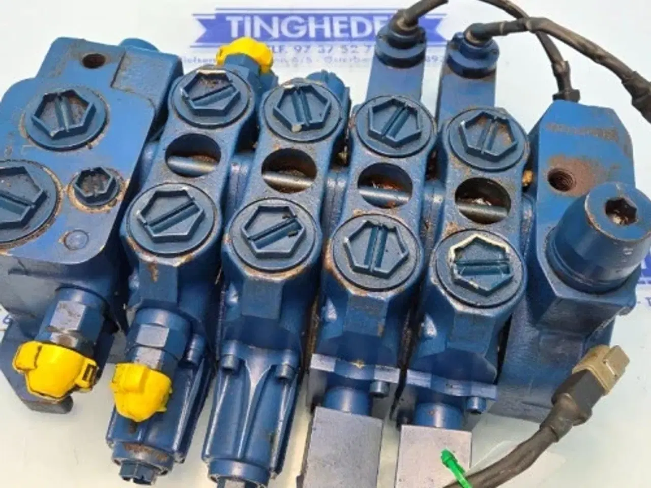 Billede 17 - New Holland LM5080 Hydraulikventil 87358442