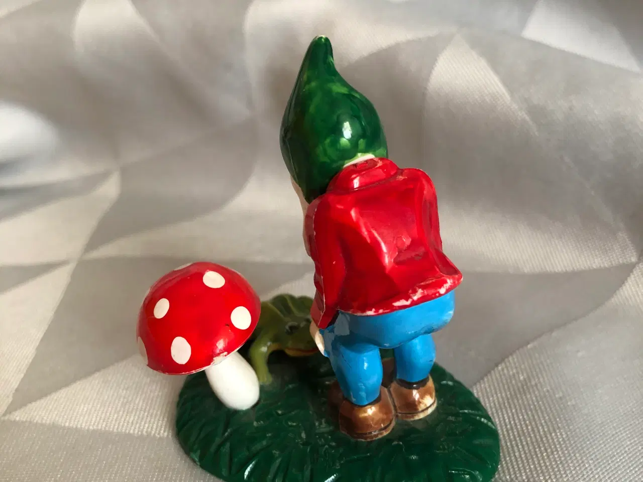 Billede 5 - Lille julemand med en frø og svamp