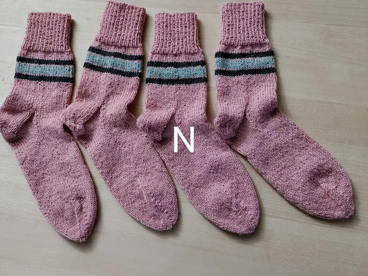 Billede 2 - Nye uld 38-40