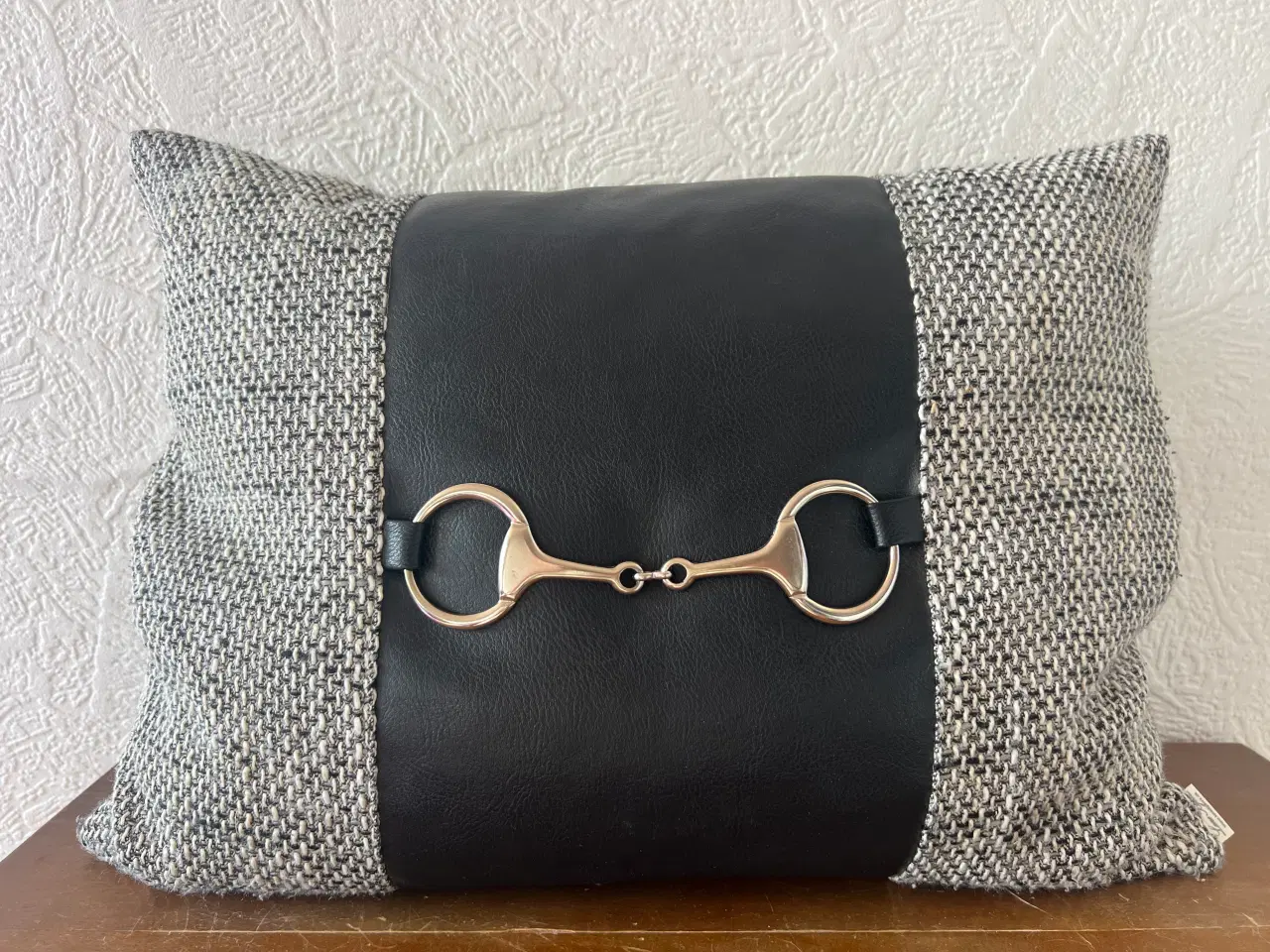 Billede 1 - Pude fra Lene Bjerre