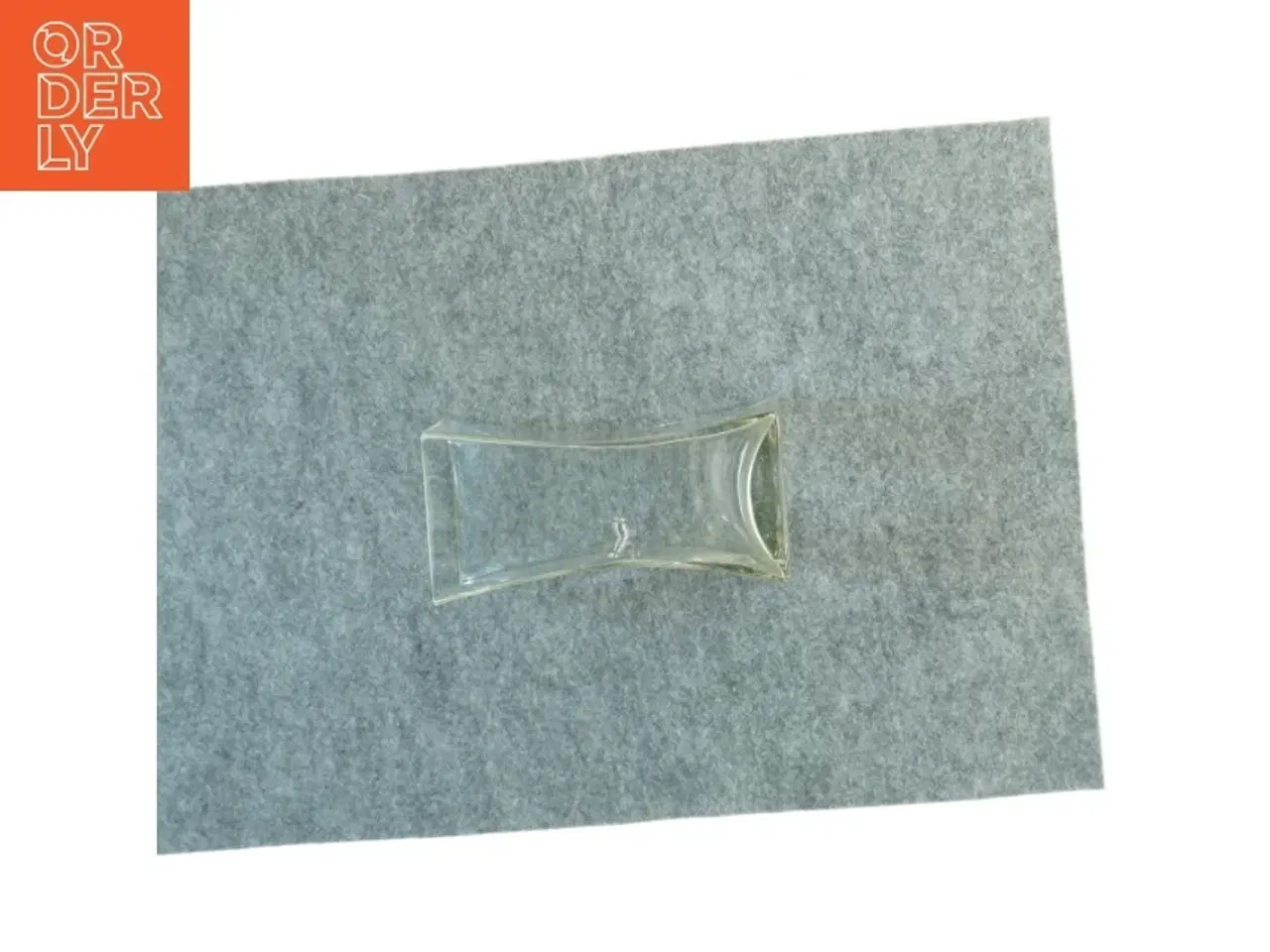 Billede 4 - Gennemsigtig glasvase (str. 20 x 10 cm)