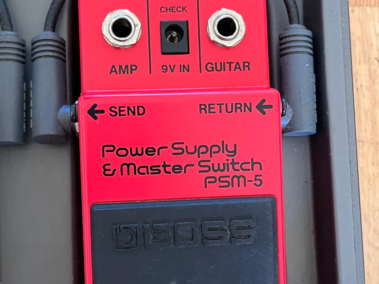 Billede 2 - BOSS BASS PEDALBOARD