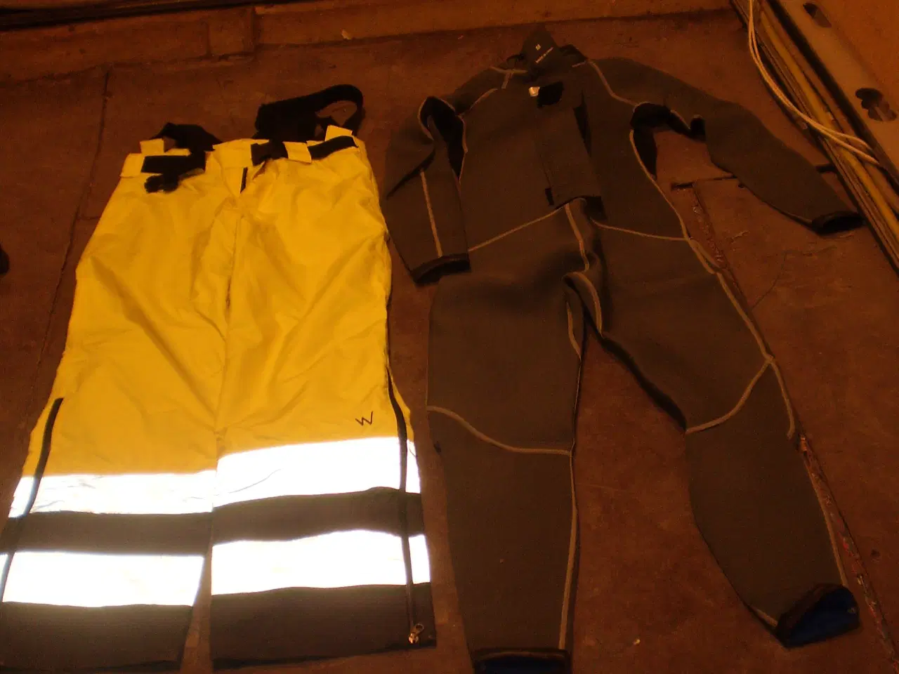 Billede 2 - Skibukser og Våddragt, næsten nyt !
