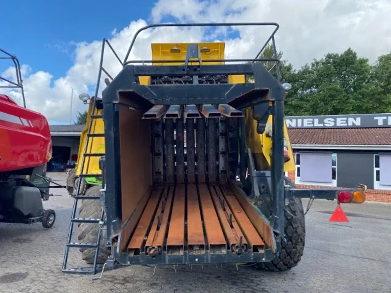 Billede 3 - New Holland BB9090 (Sælges i dele/For parts)