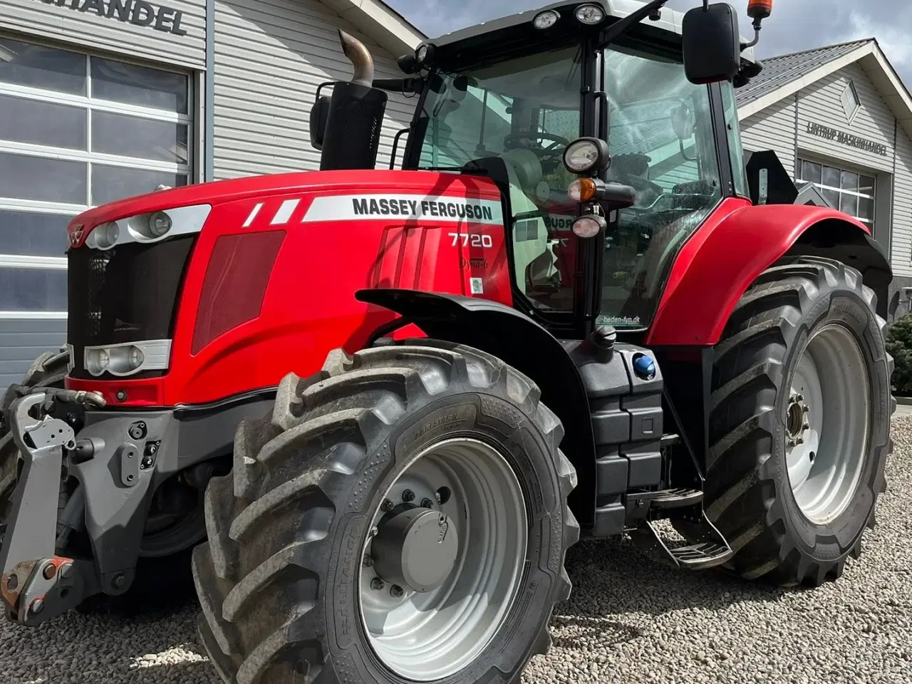 Billede 3 - Massey Ferguson 7720 Med frontlift og 4stk næsten nye dæk.