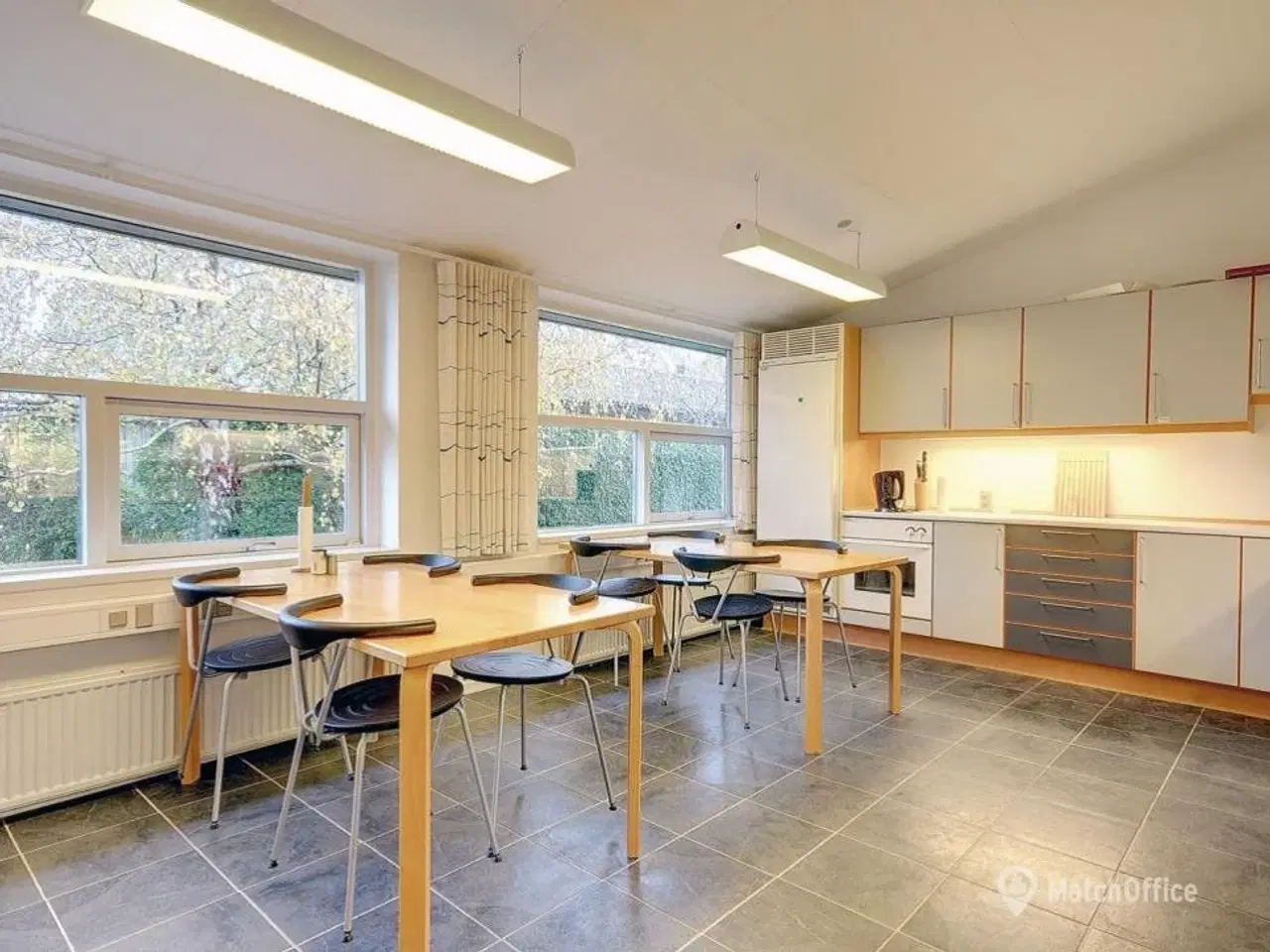 Billede 2 - Kontor til kr. 4.500 inkl. alt