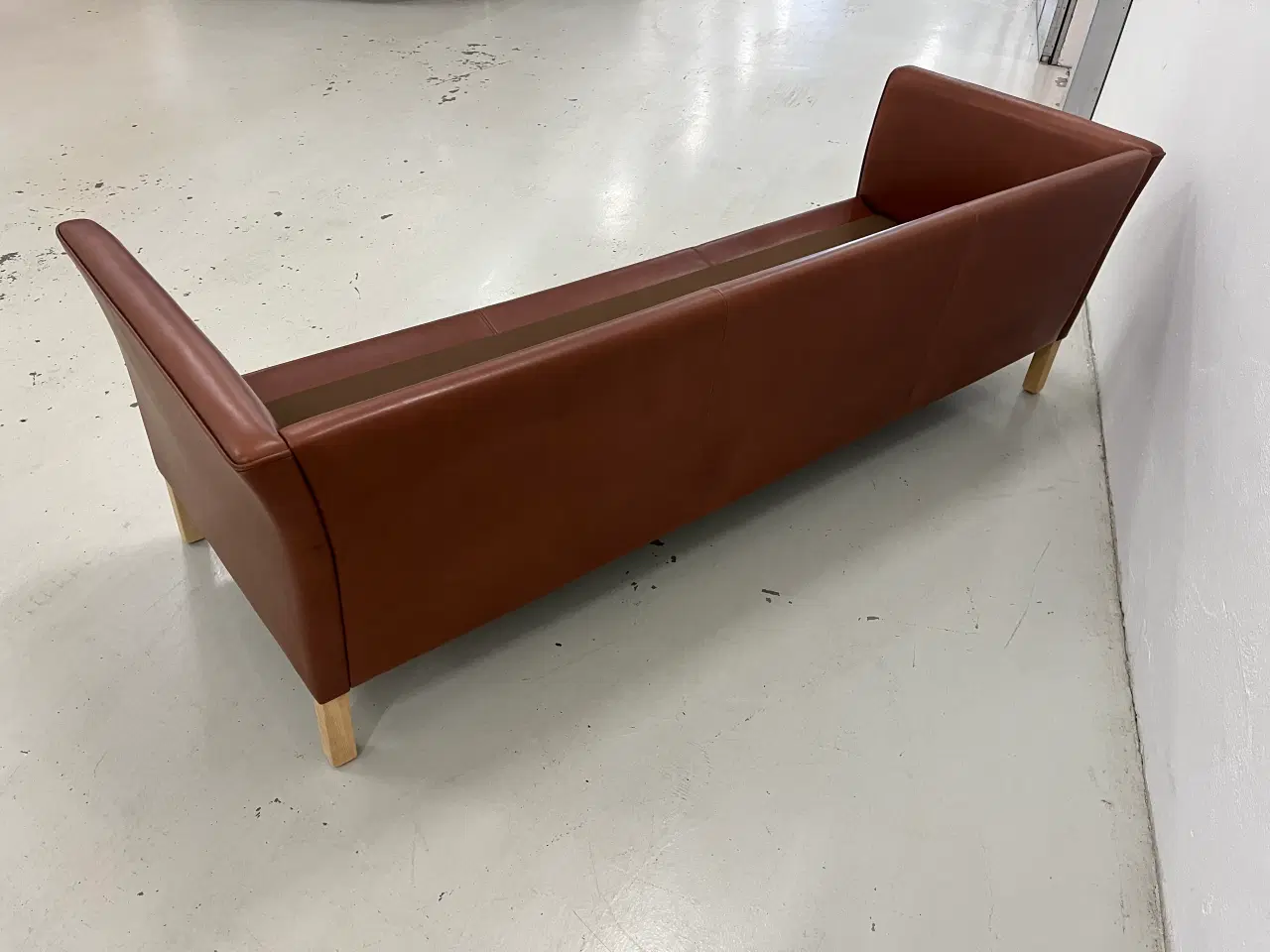 Billede 10 - Mogens Hansen MH2225 3 Pers.Sofa i cognac læder.