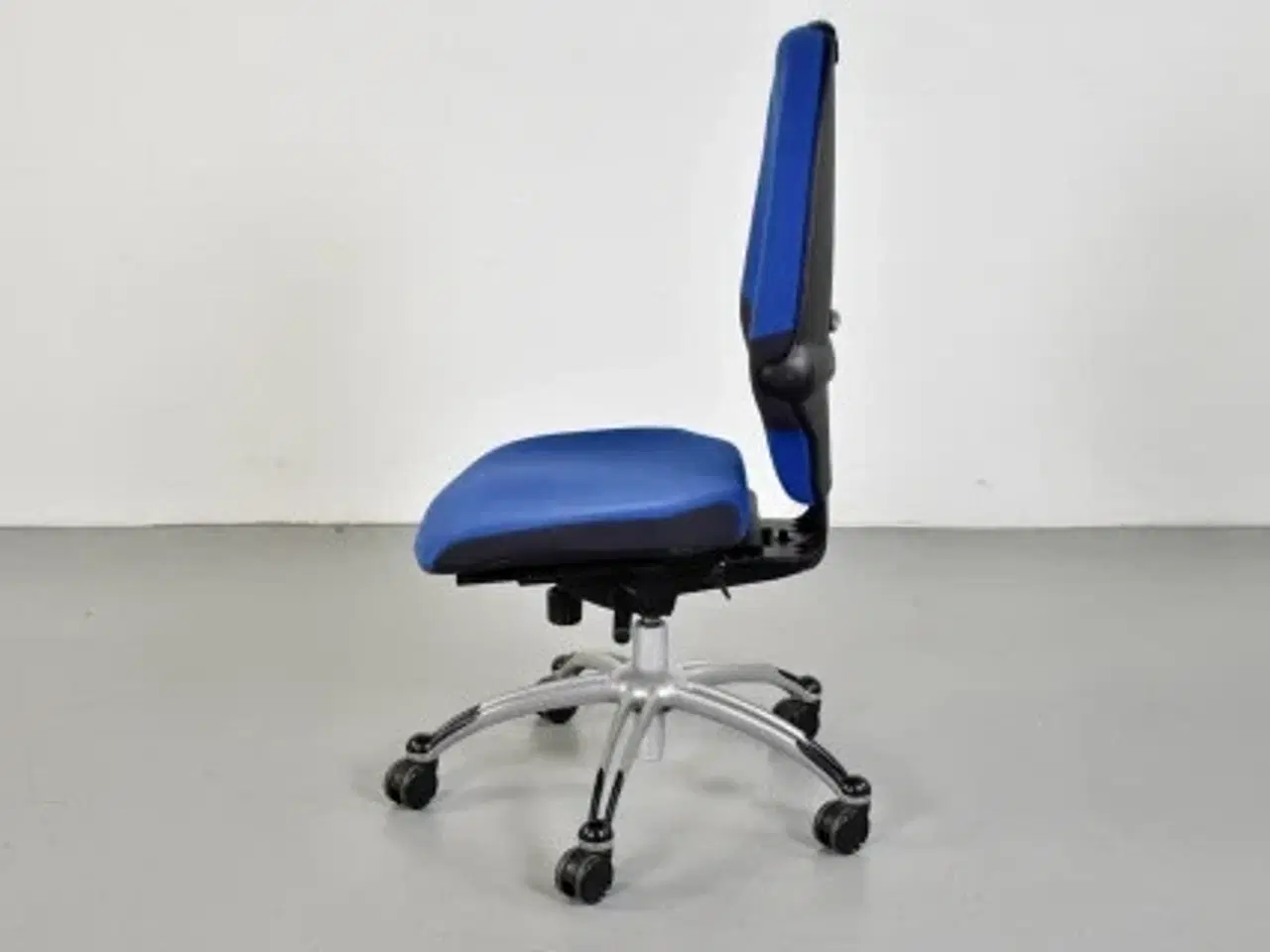 Billede 2 - Rh extend kontorstol med blå polster
