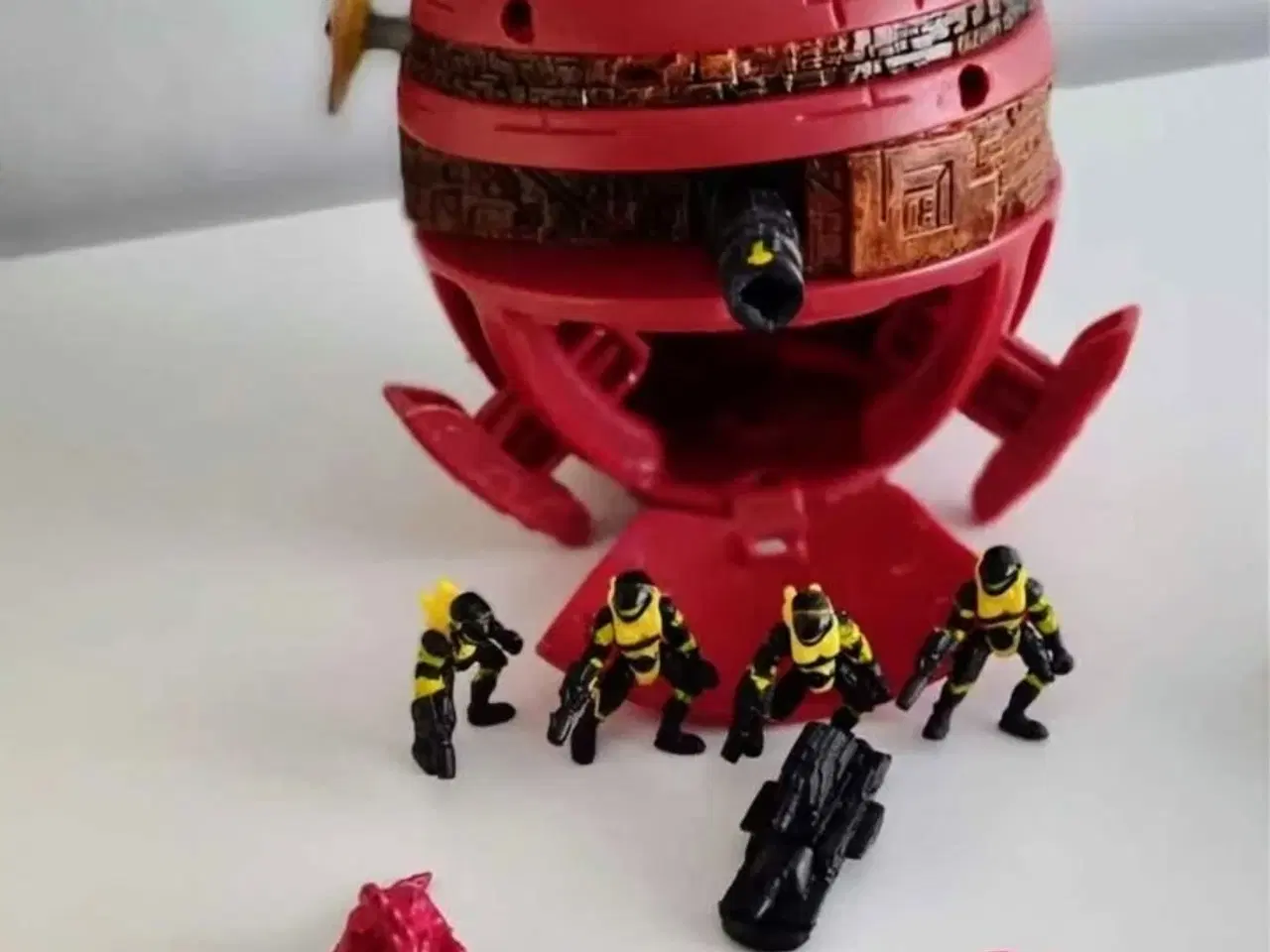 Billede 6 - World Planet Fire Planets Shadow Raider 