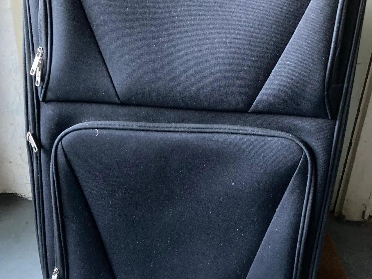 Billede 3 - Kuffert sælges