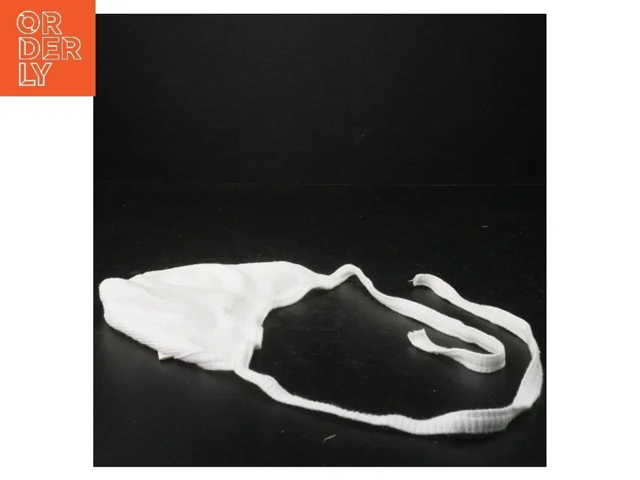 Billede 2 - Hvid babylue fra Hue (str. 70)