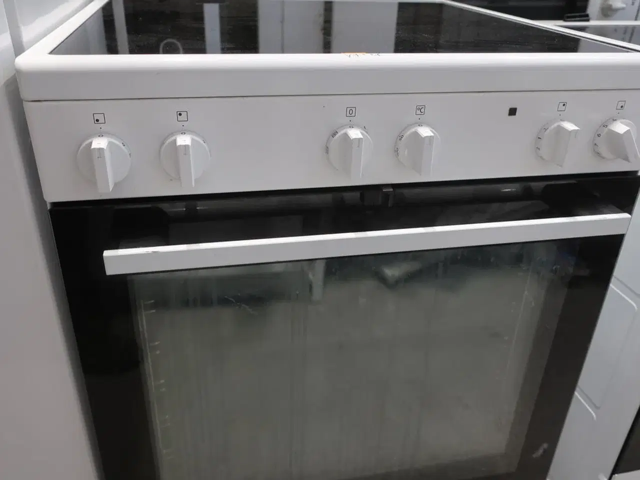 Billede 2 - Komfur AEG CCB6400BBW