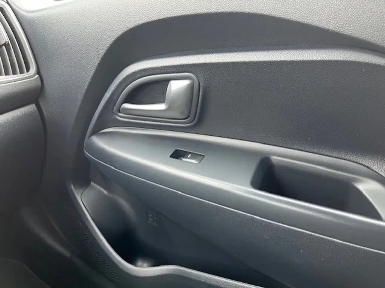 Billede 2 - Kia Rio 2016 – Velholdt og Veludstyret.