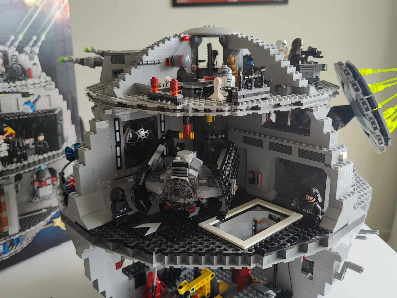 Billede 7 - Lego Star Wars sæt 75159: Dødsstjernen - UCS