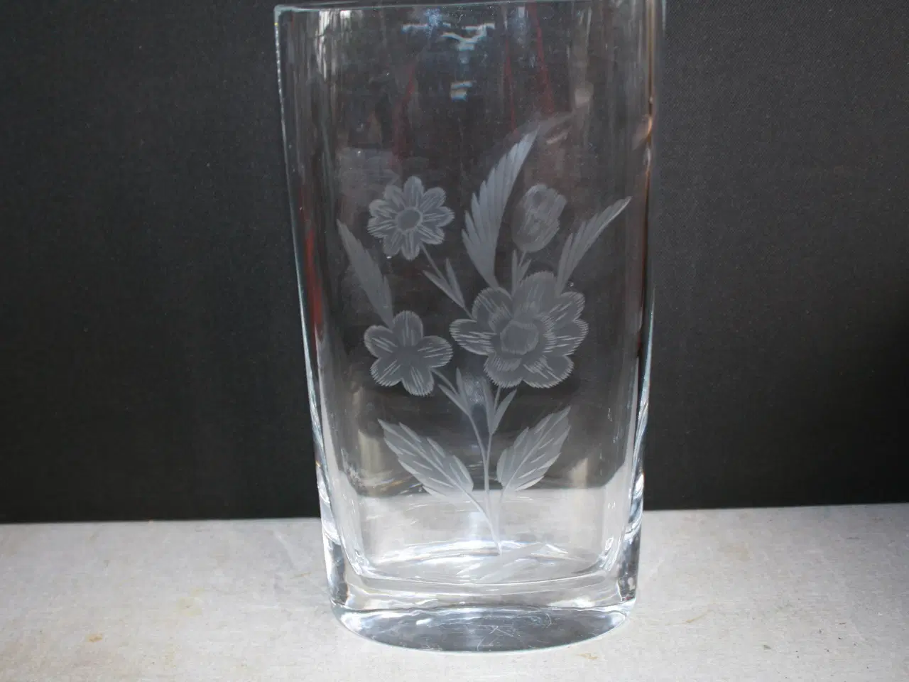 Billede 1 - Vase af krystal