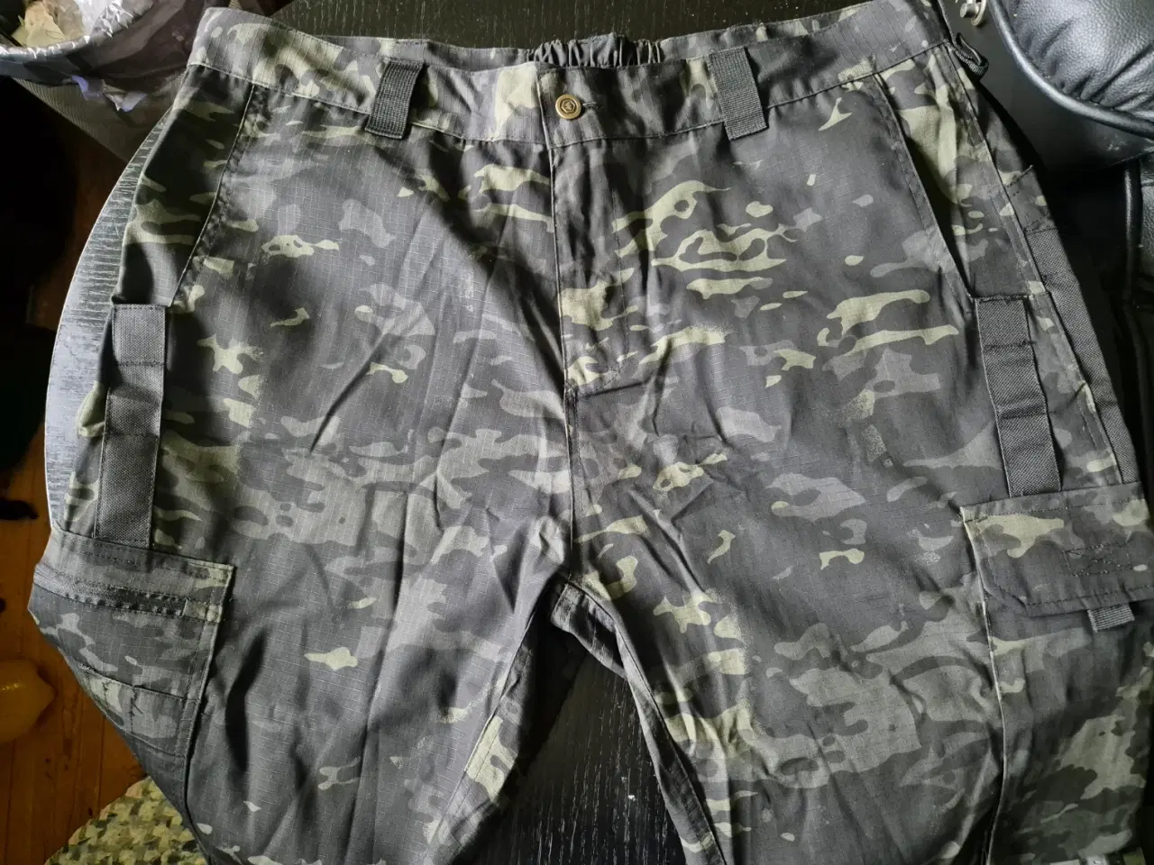 Billede 1 - Dark Camouflage Shorts