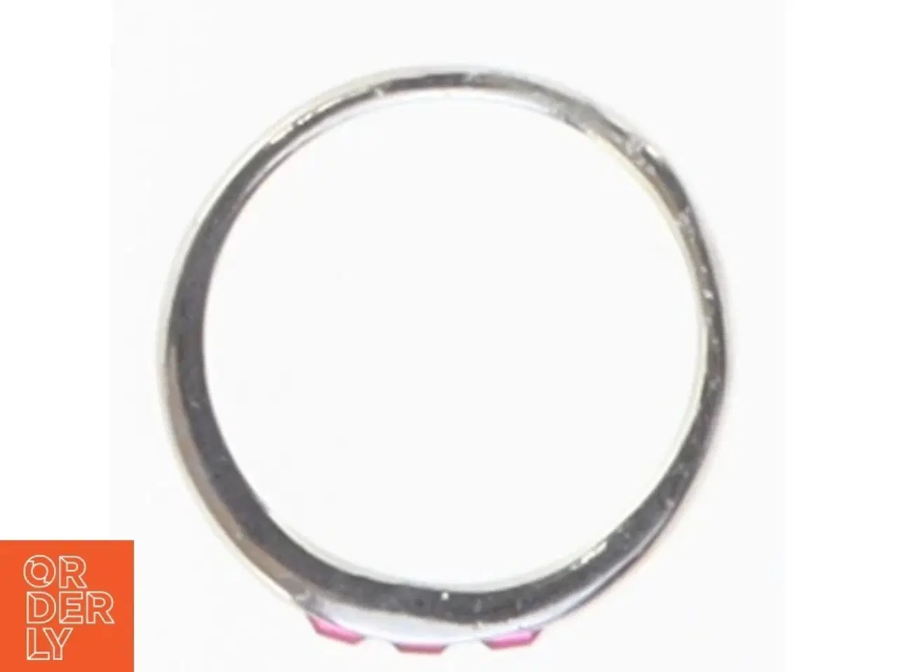 Billede 2 - Ring med pink sten (str. 59 mm)