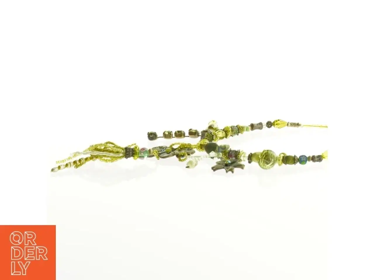 Billede 2 - Halskæde med perler, simili og sommerfugle
