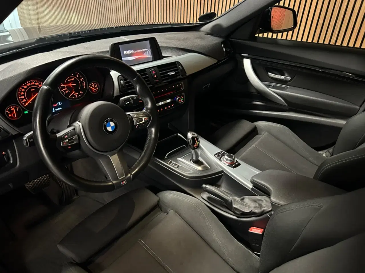 Billede 9 - BMW 320i 2,0 Sport Line aut.
