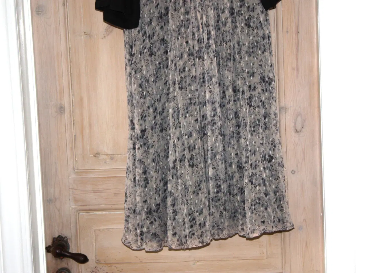 Billede 4 - Kjole fra Noa Noa str. L