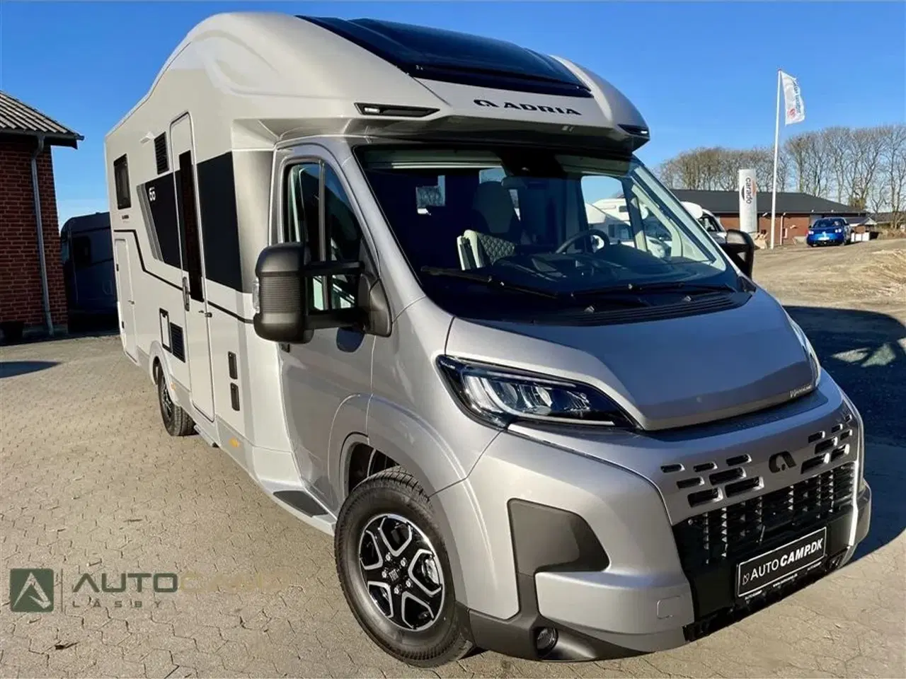 Billede 3 - 2026 - Adria Matrix M670