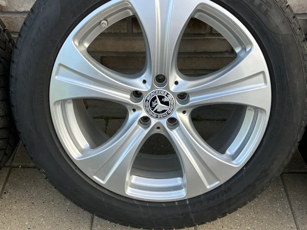 Billede 3 - Alufælge 5 x 112 med Pirelli vinterdæk 235/55R18