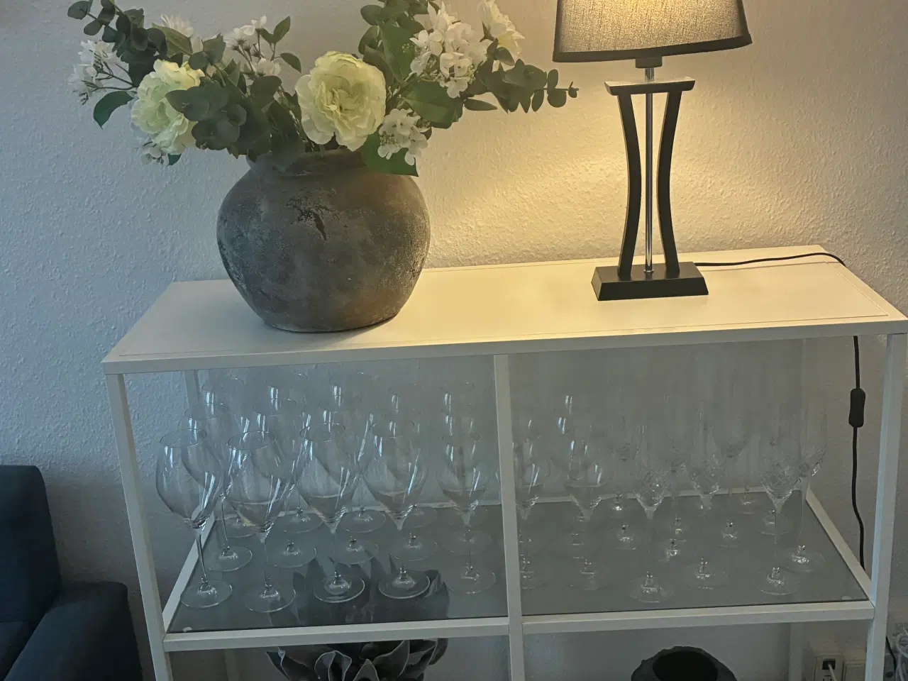 Billede 4 - Reol i hvid farve