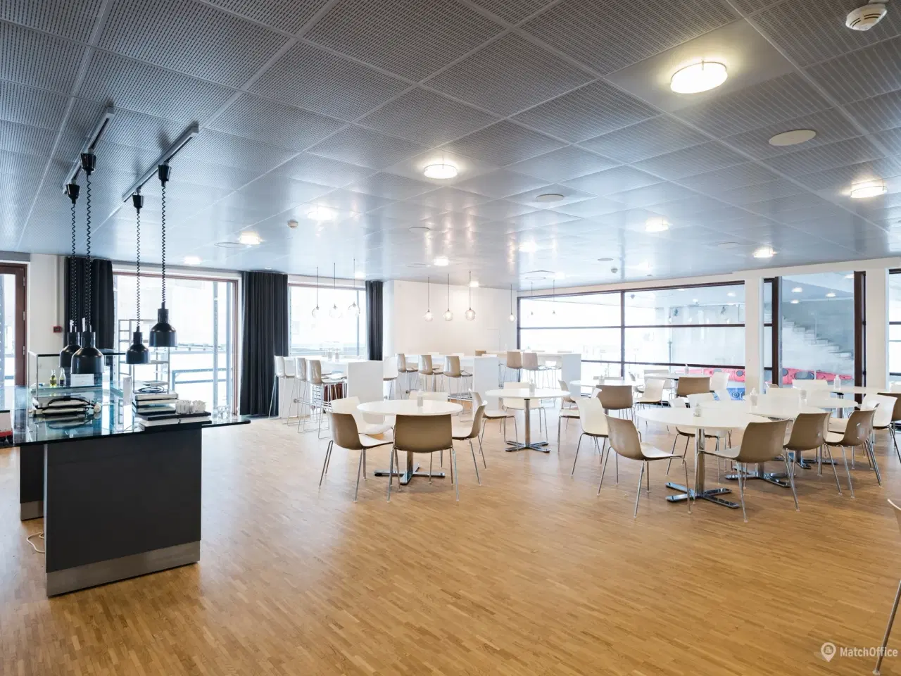 Billede 9 - Kontorlejemål med unik beliggenhed ved kajen