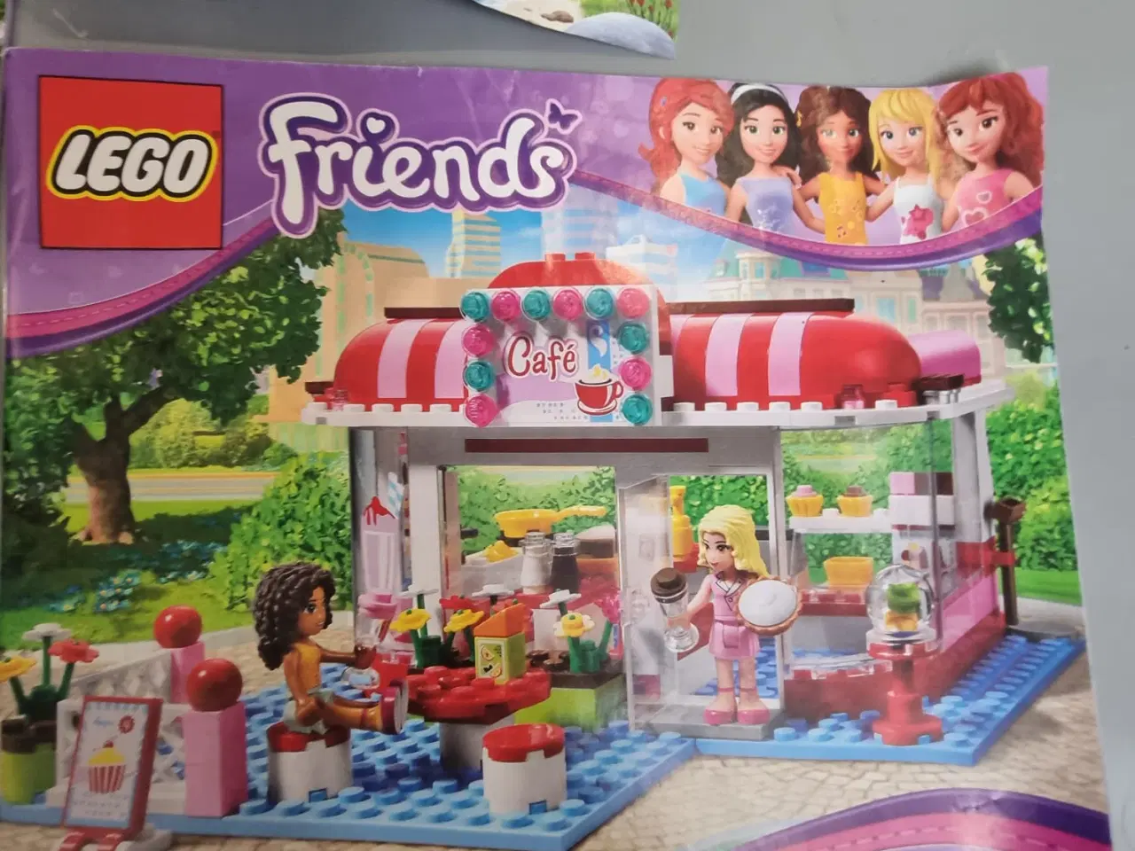 Billede 13 - Lego Friends 8 store, 10 små(inkl. Brugsanvisning)