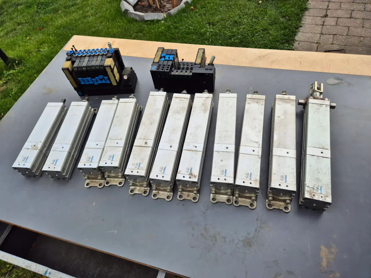 Billede 1 - Festo pneumatasik cylinder