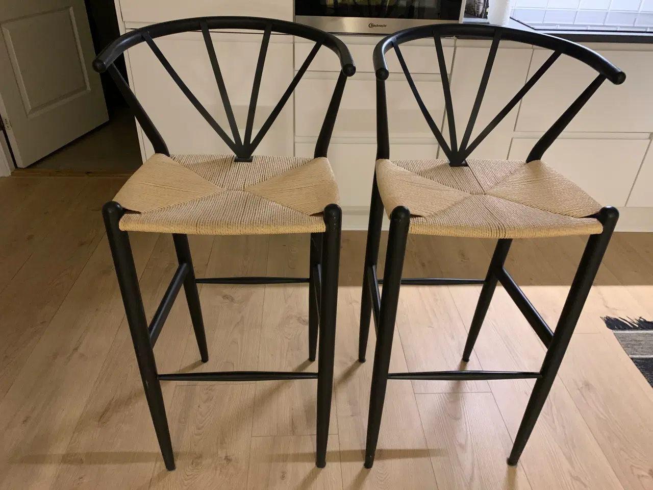 Billede 1 - Dan-Form Delta barstole