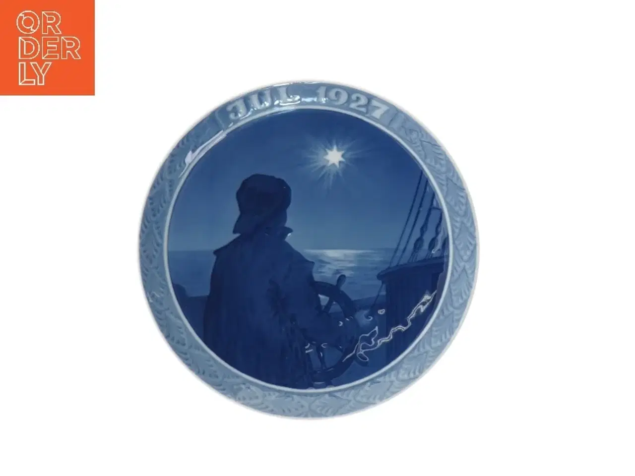 Billede 1 - Juleplatte fra 1927 fra Royal Copenhagen (str. Ø 18,2 cm)