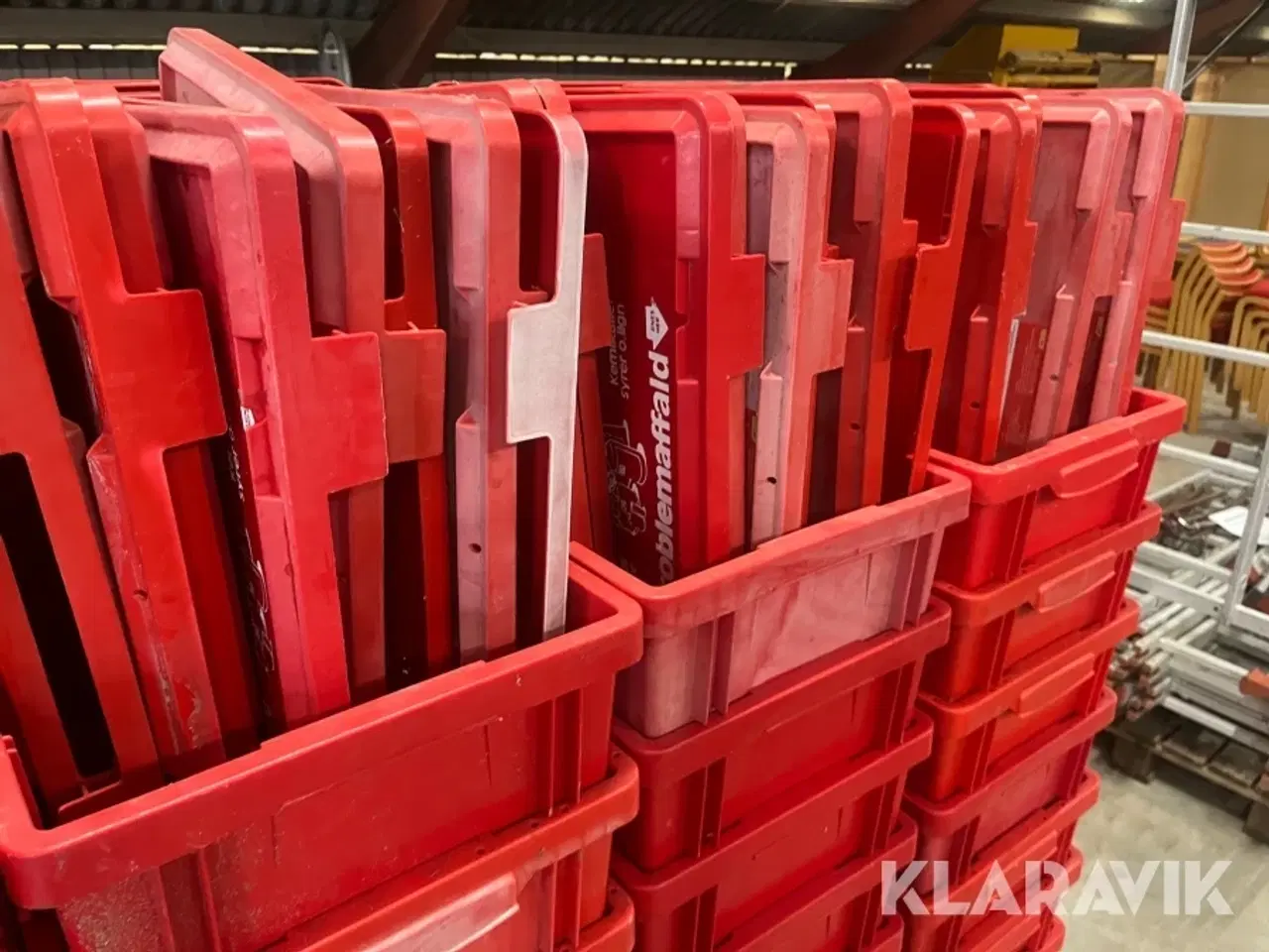 Billede 5 - Røde plastkasser Med låg 42liter 100styk