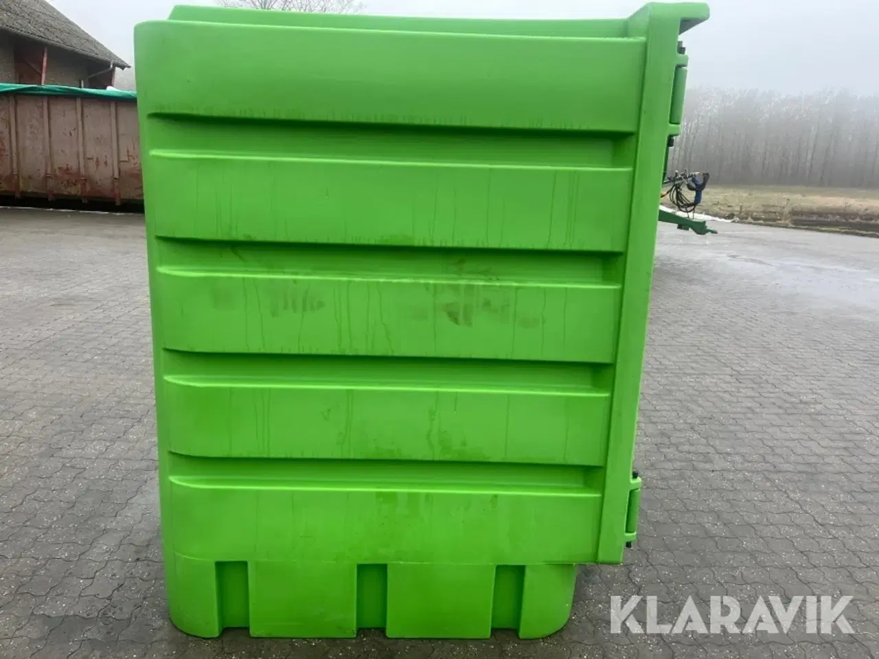 Billede 7 - Kemiskab/beholder