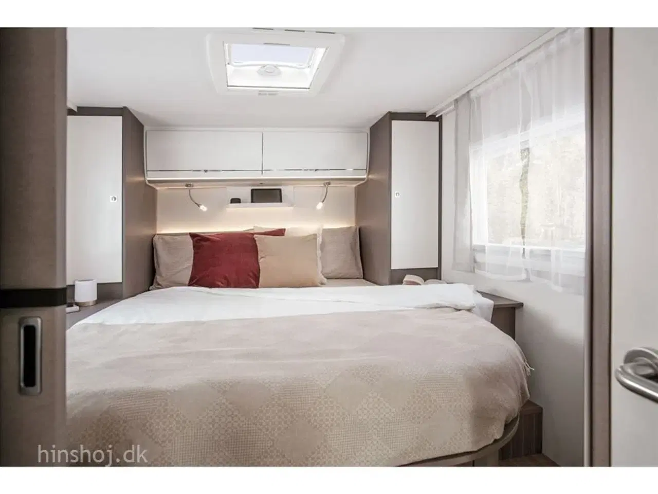 Billede 9 - 2026 - Etrusco I 7400 QBC Scandic Edition Etrusco by Hymer er Italiensk Elegance og Komfort fra Hinshøj Caravan