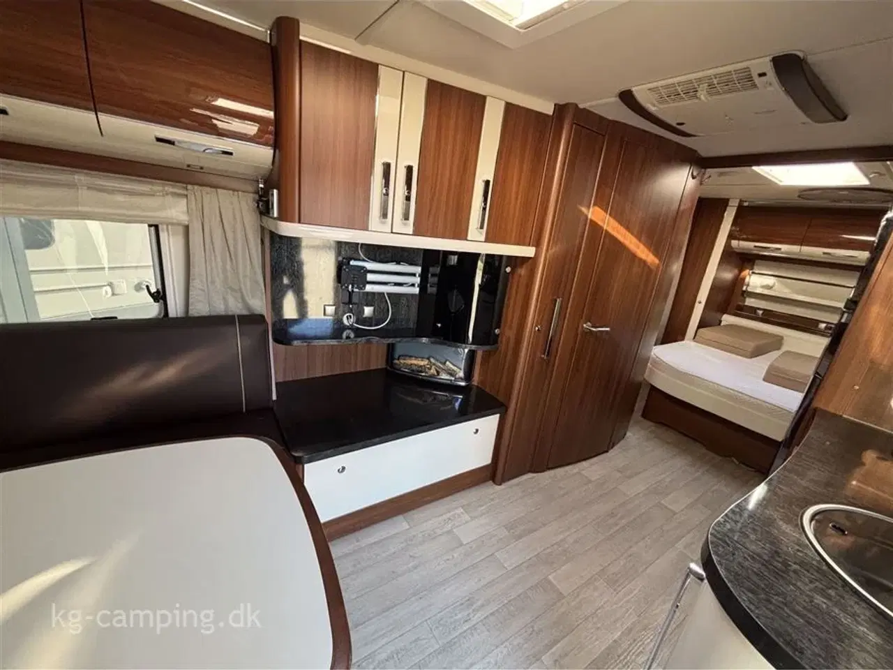 Billede 6 - 2016 - Fendt Brillant 650 TF   Lækker vogn med fritstående dobbeltseng