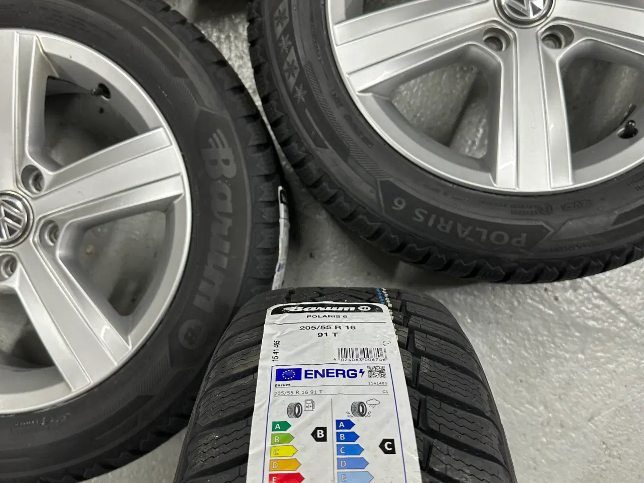 Billede 5 - Vw orginale alufælge 16”med nyt vinterdæk 