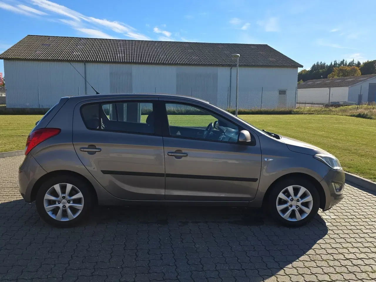 Billede 4 - Hyundai i20 1,25 Classic XTR