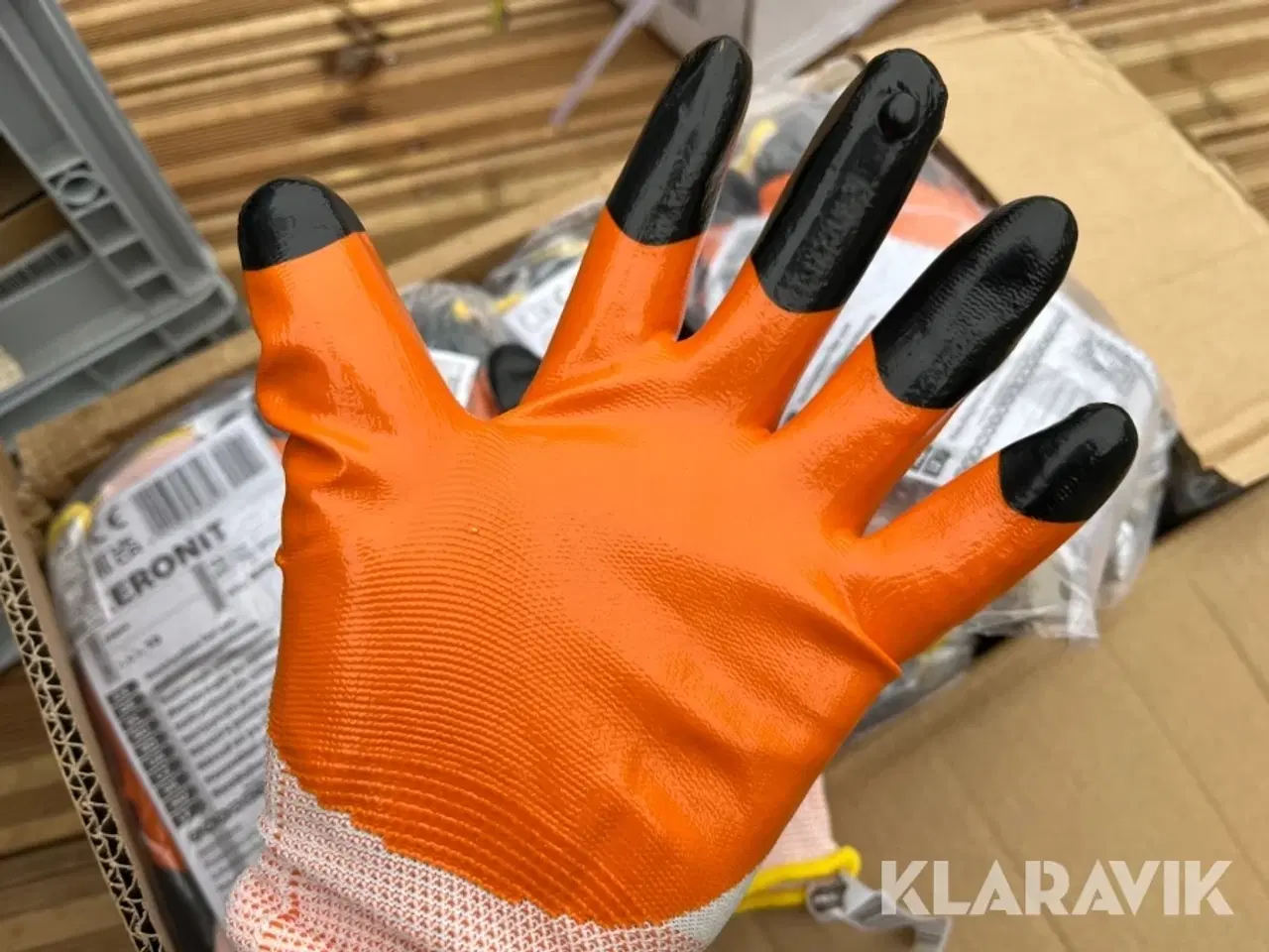 Billede 3 - Arbejdshandsker Xeronit 1 kasse (120par)