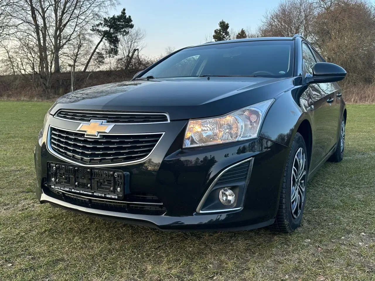 Billede 1 - Super lav km. Topmodel