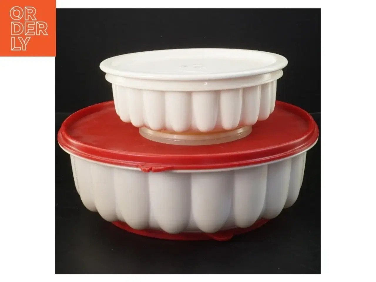 Billede 1 - Tupperware dessert og is forme mv , med låg  (str. Ø 23x8&ø16x6 cm)