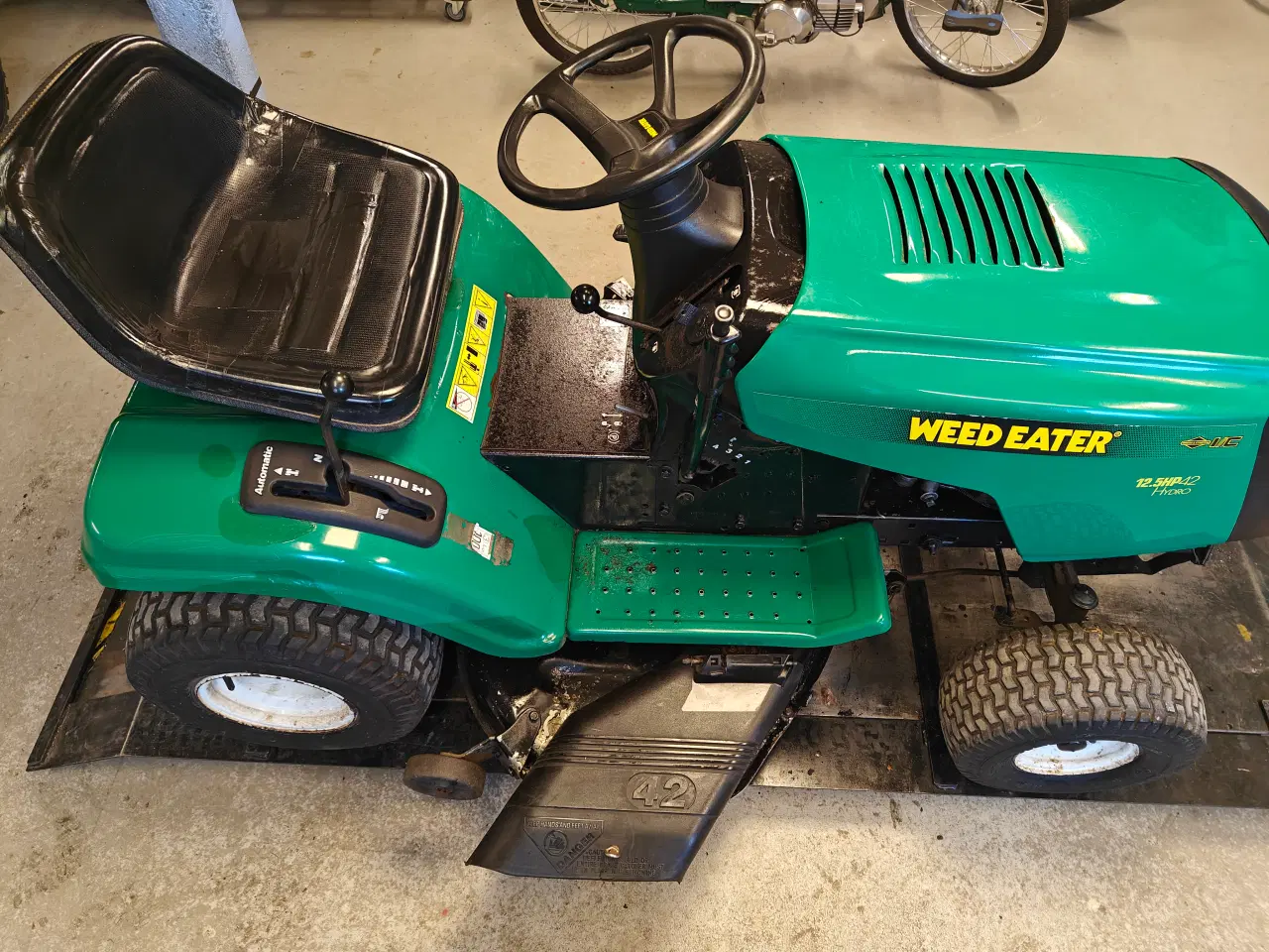 Billede 2 - Havetraktor Hydrostatisk 12.5 Hk I/C Motor.